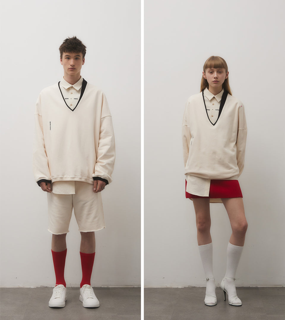 mononavy Vneck sweatshirts ivory